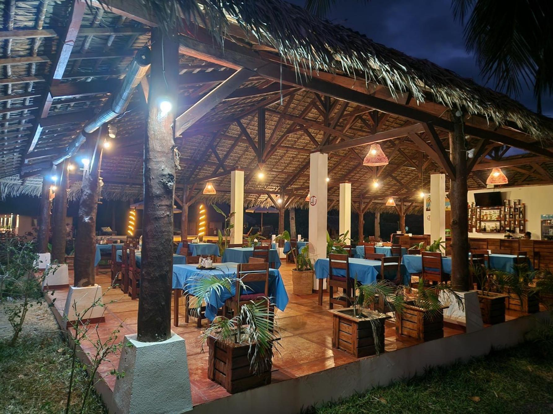 Long Beach Resort, นูซีเบ ภายนอก รูปภาพ