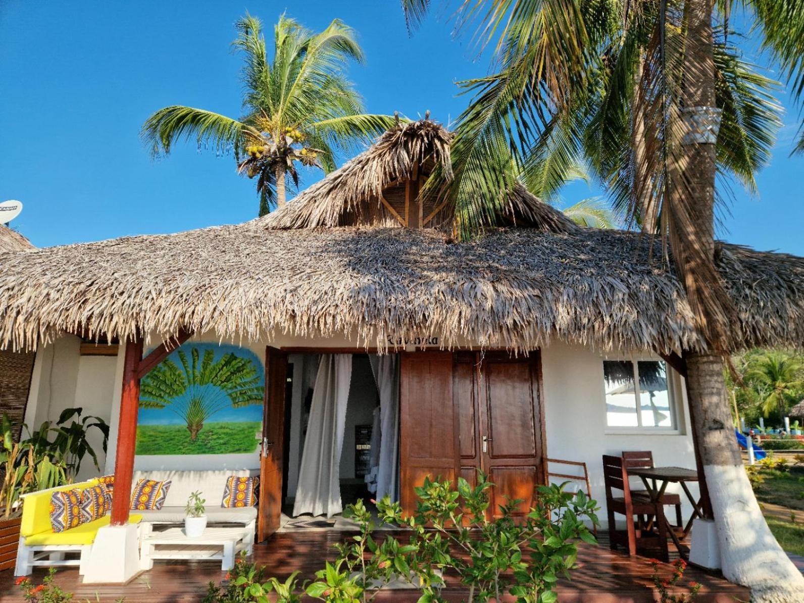 Long Beach Resort, นูซีเบ ภายนอก รูปภาพ